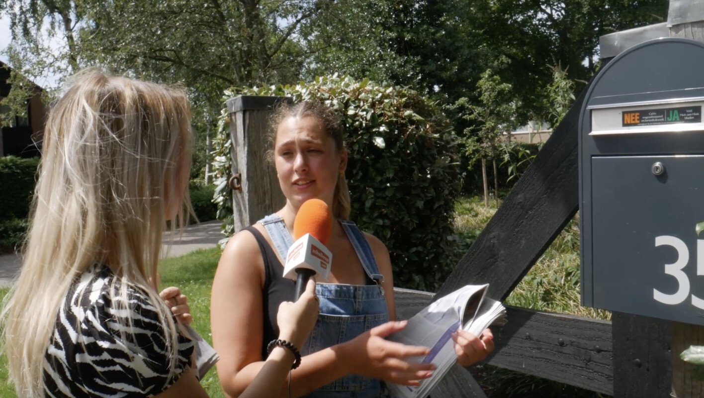 Hoe is het om kranten te bezorgen? | Baantjeshelden #2 | Scholieren.com