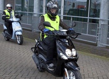 Scholierenstaking: "Wij willen WK!"