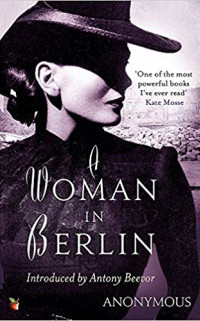 Boekcover A woman in Berlin